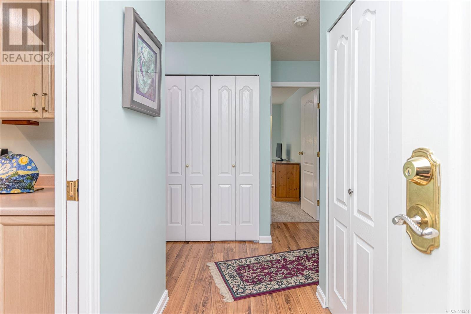 Duncan, BC V9L1R2,254 First ST #202