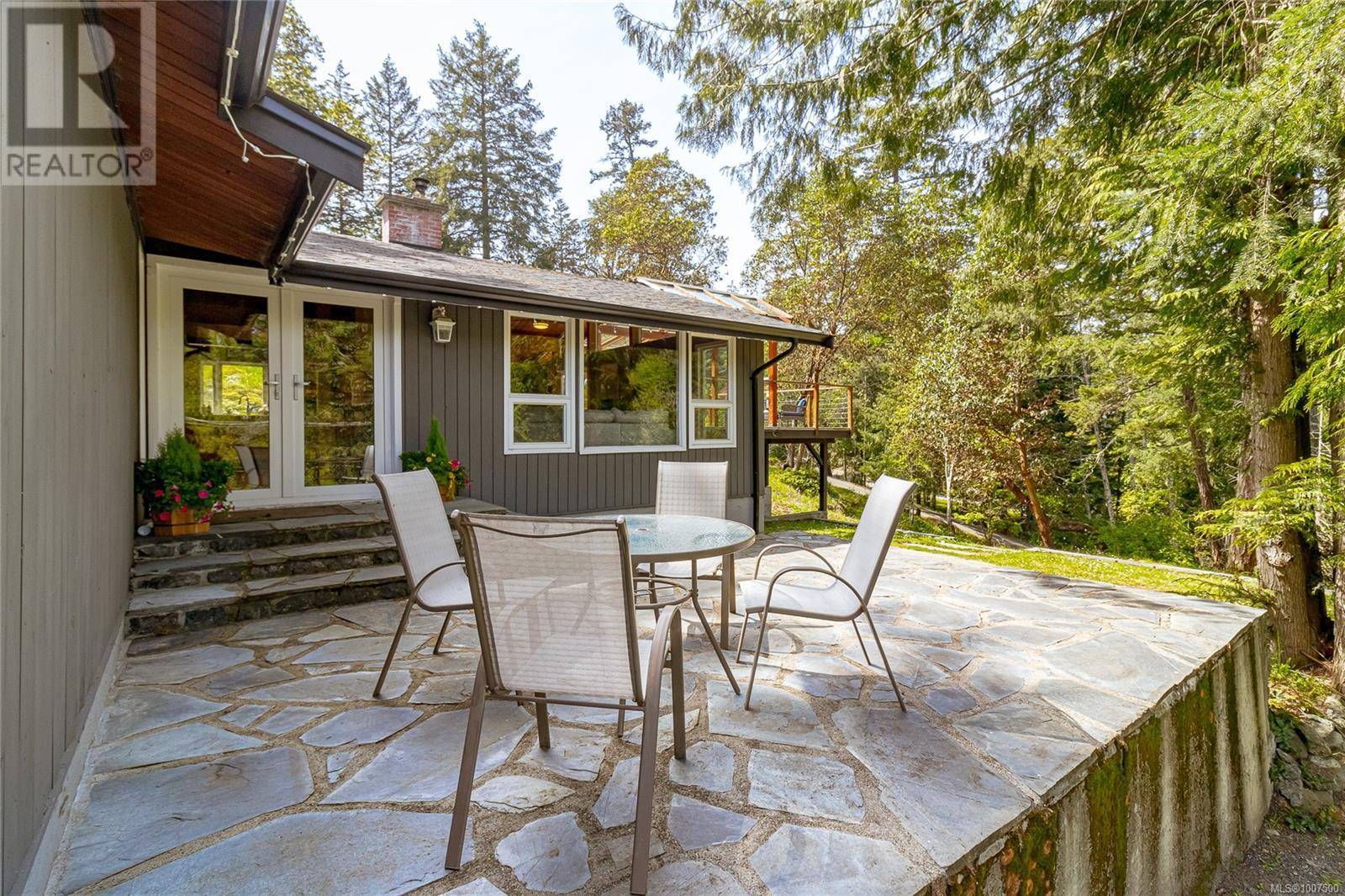 Colwood, BC V9C3A3,665 Latoria Rd