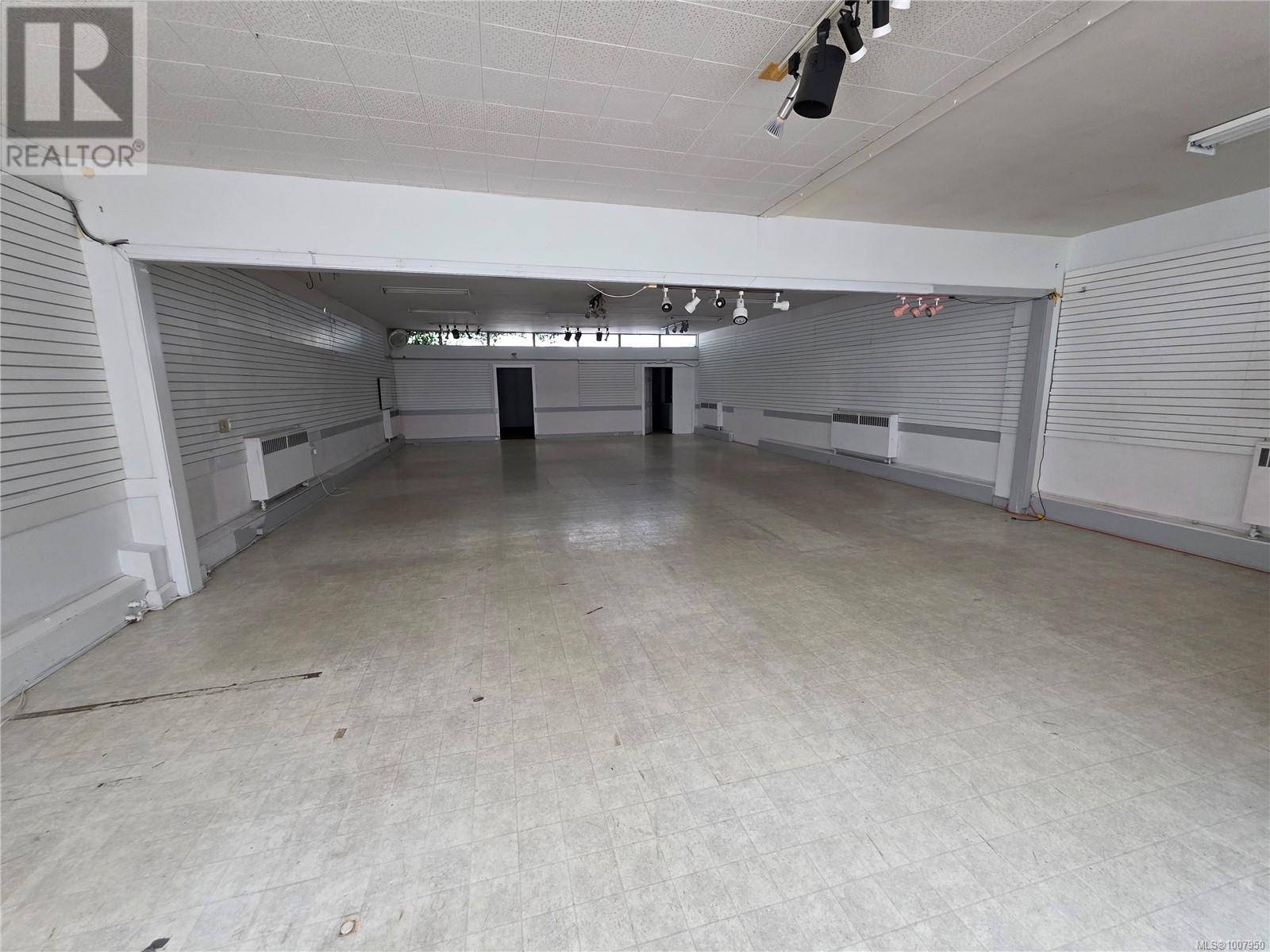 Victoria, BC V8V3K4,1044 Fort St