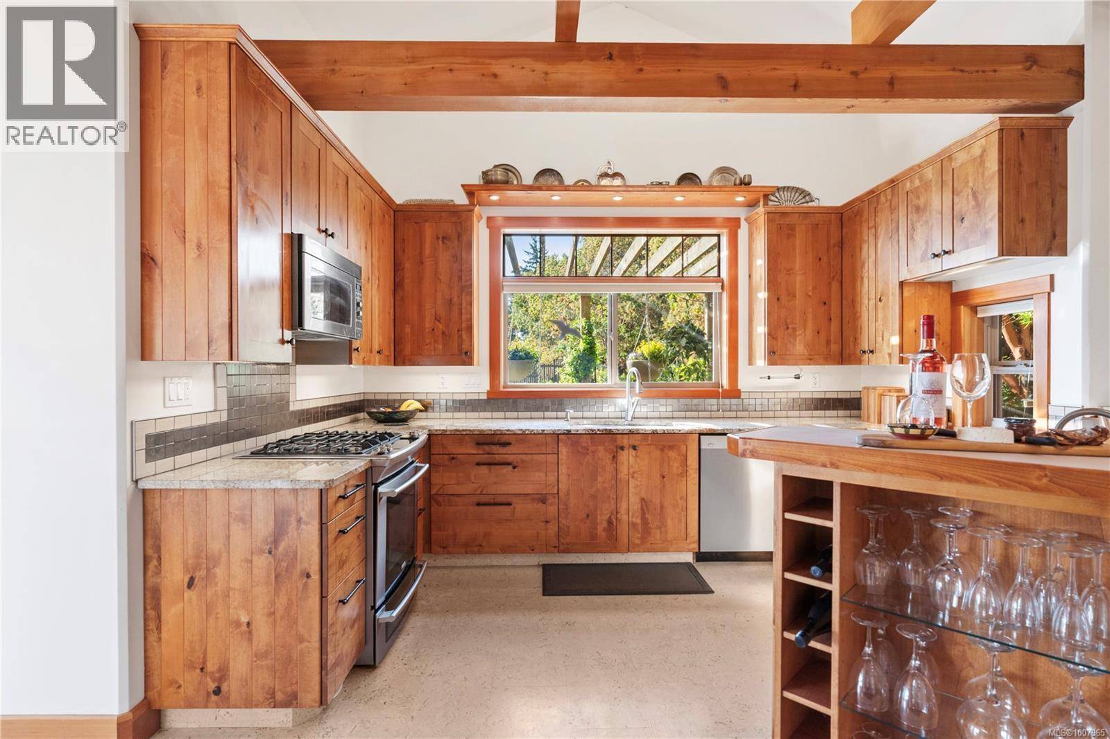 Salt Spring, BC V8K1E5,248 Suneagle Dr