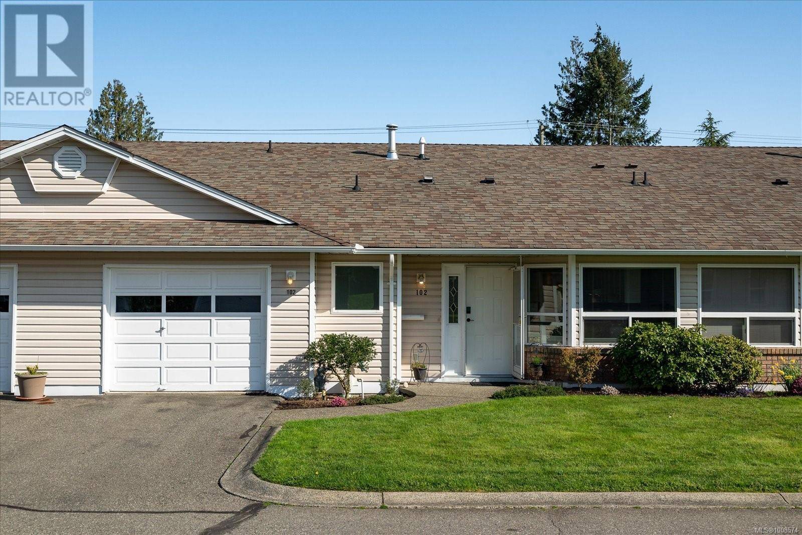 Parksville, BC V9P2K8,240 Stanford AVE East #102