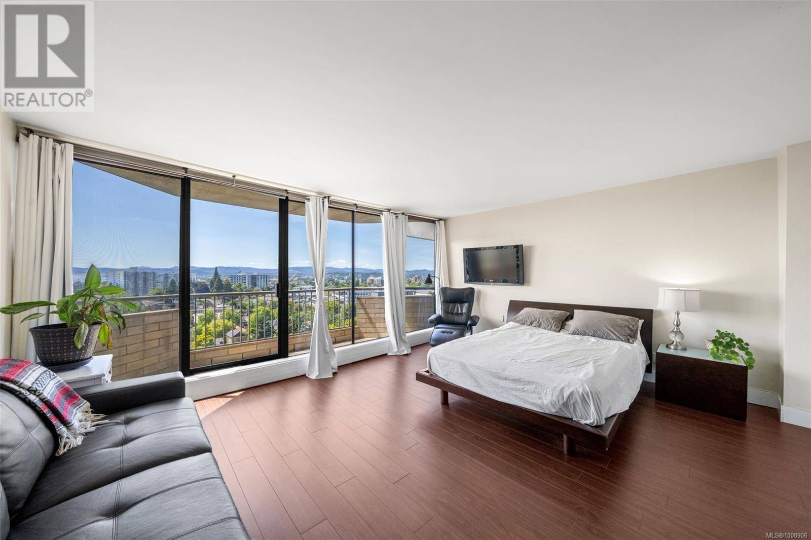 Victoria, BC V8V1P7,620 Toronto ST #1203