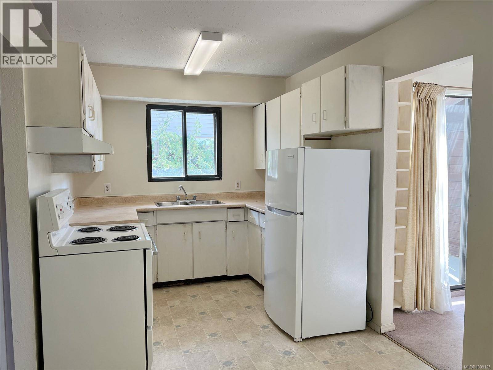 Gold River, BC V0P1G0,500 Muchalat PL #3