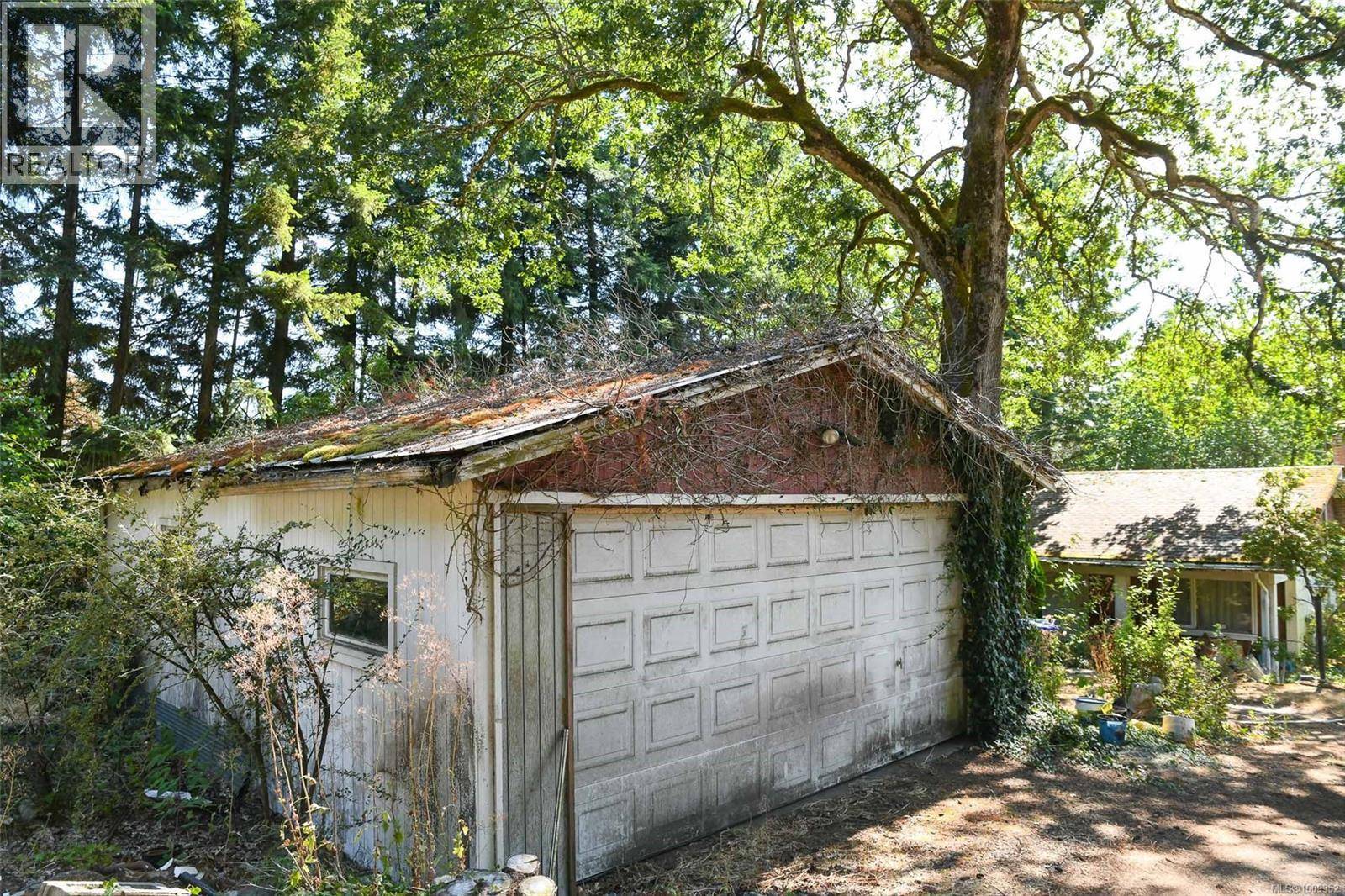 Courtenay, BC V9N3S5,1501 Dingwall Rd