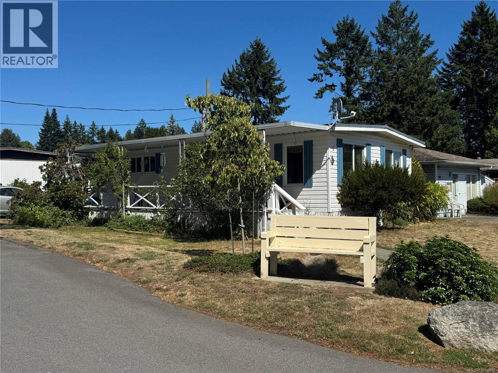 Salt Spring, BC V8K2T9,135 Brinkworthy RD #2001