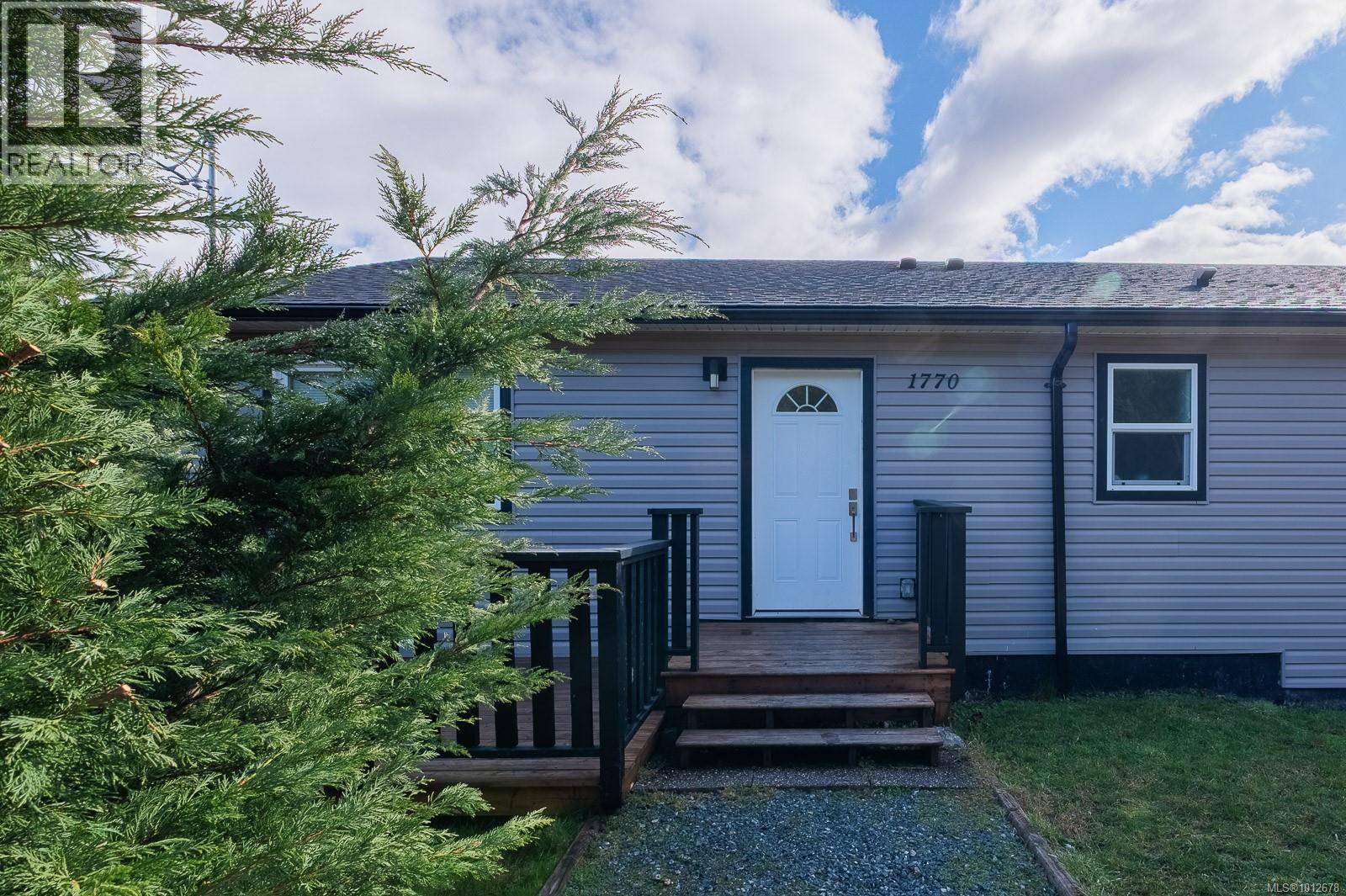 Qualicum Beach, BC V9K2S3,1770 Jay Bell Trail