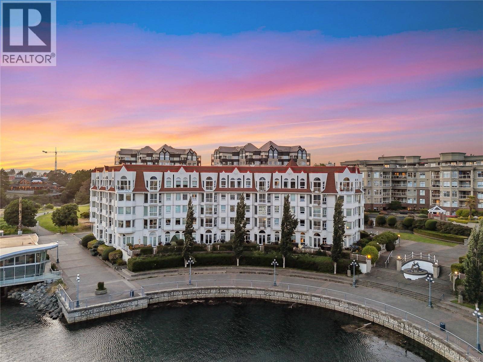 Victoria, BC V9A7J9,11 Cooperage PL #104