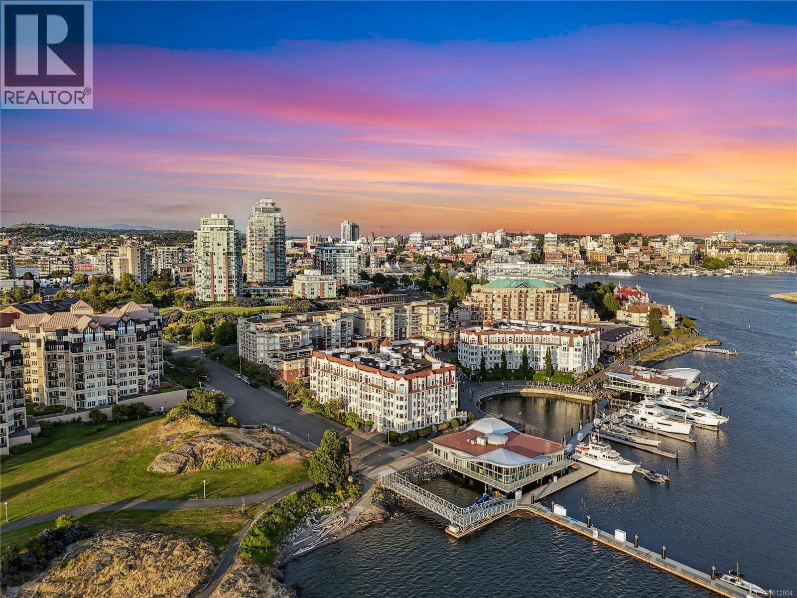 Victoria, BC V9A7J9,11 Cooperage PL #104