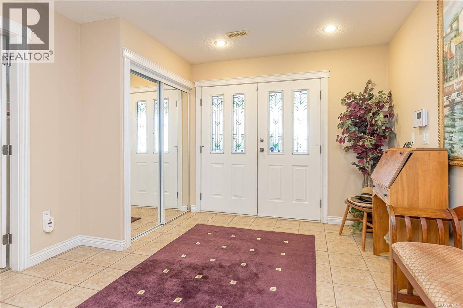 Nanaimo, BC V9V1V9,6593 Kestrel Cres