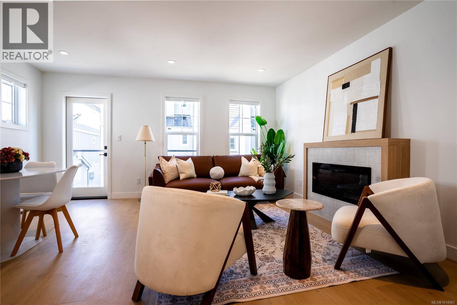 Saanich, BC V8P3Z8,3907 Cedar Hill RD #Unit 5