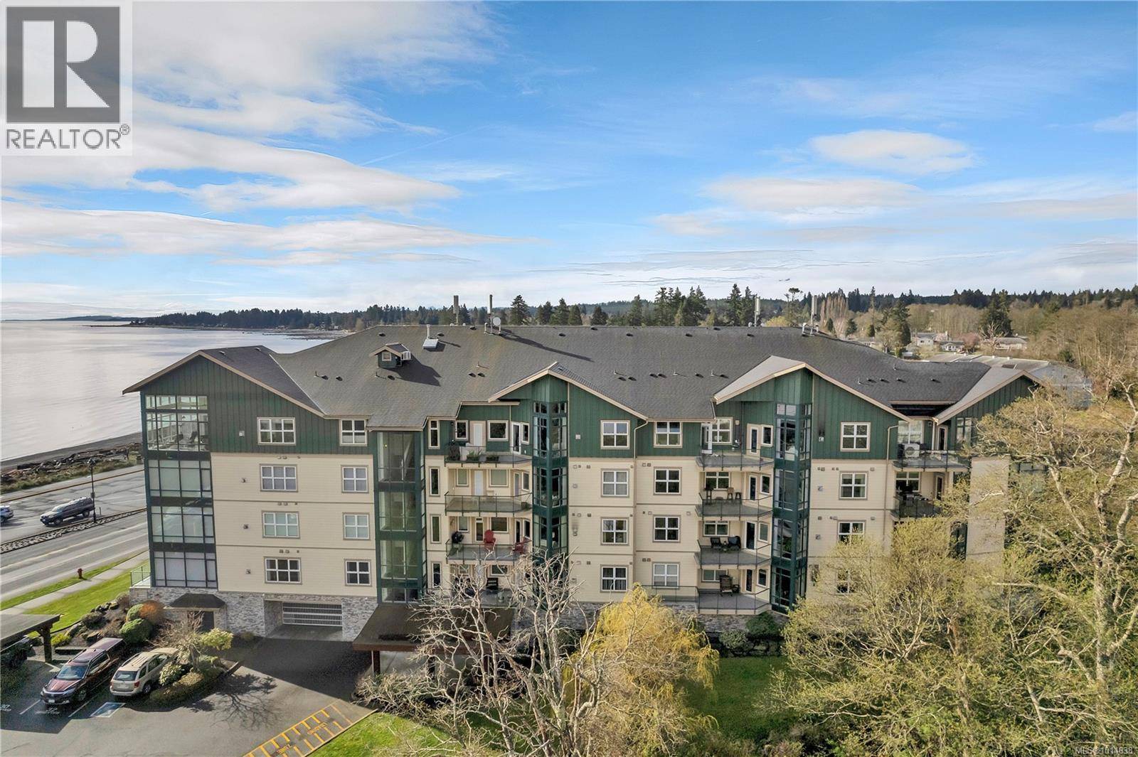 Campbell River, BC V9W1C7,2676 Island HWY South #401