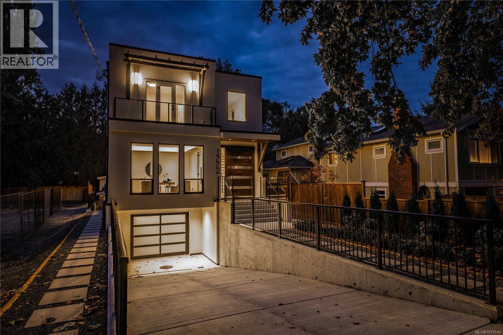 Victoria, BC V8S1N6,1772 Chandler Ave