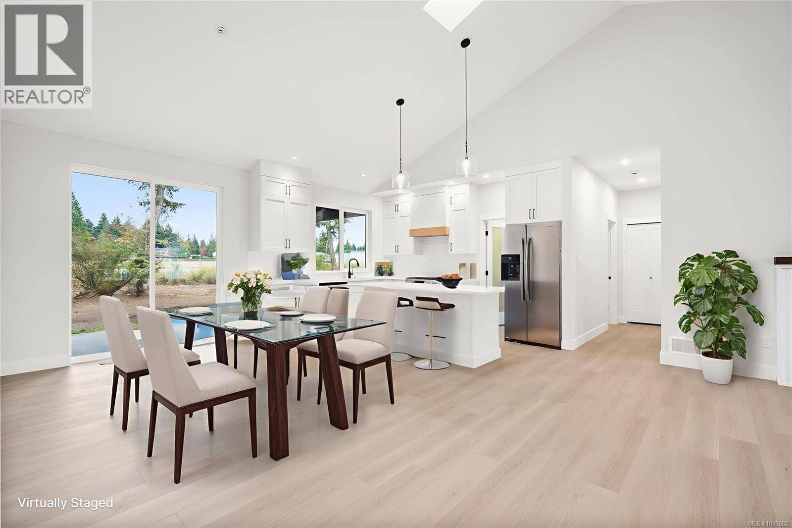 Nanaimo, BC V9X1H4,1944 Woobank Rd