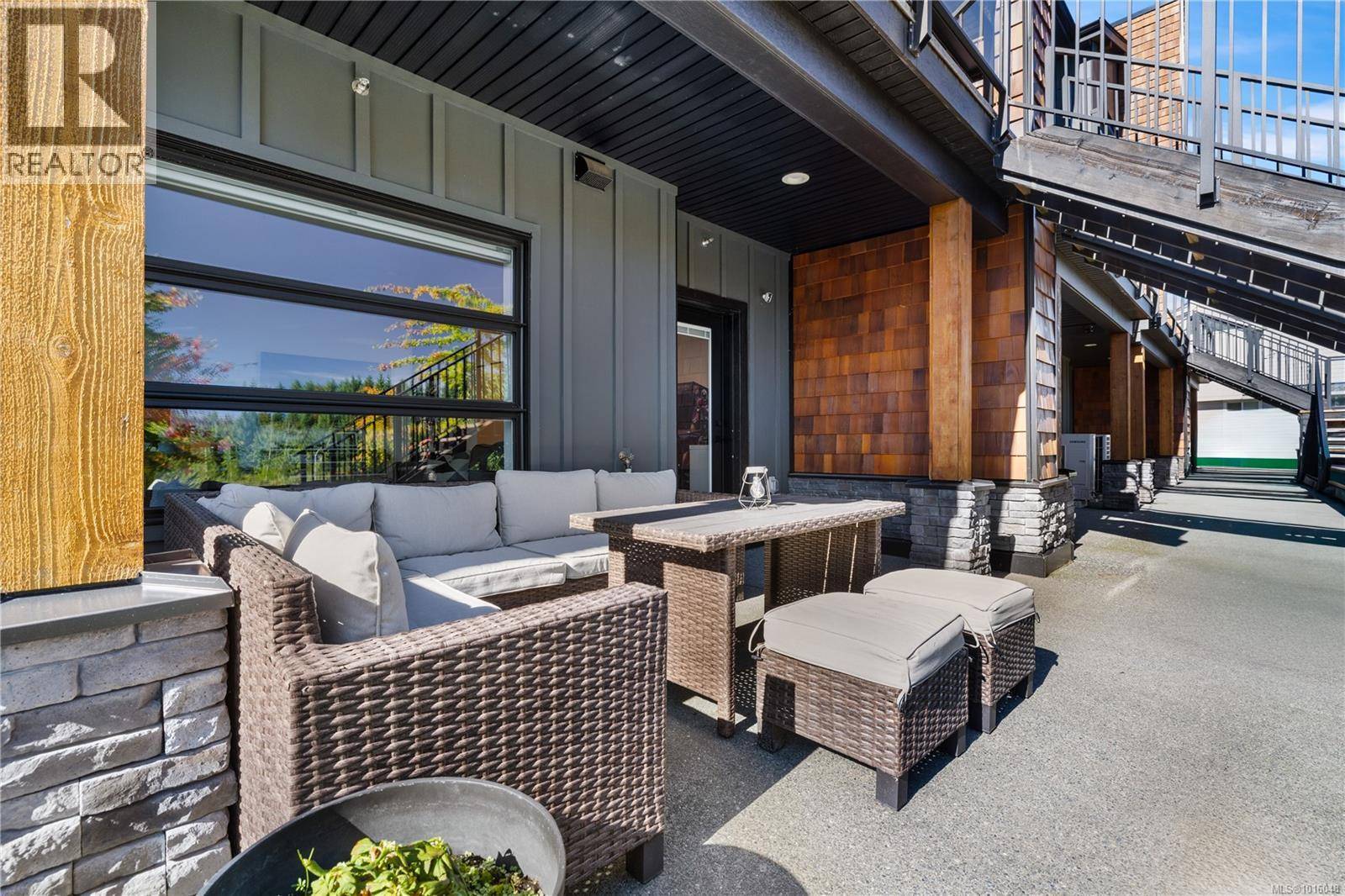 Campbell River, BC V9H0E5,3016 Alder ST South #7