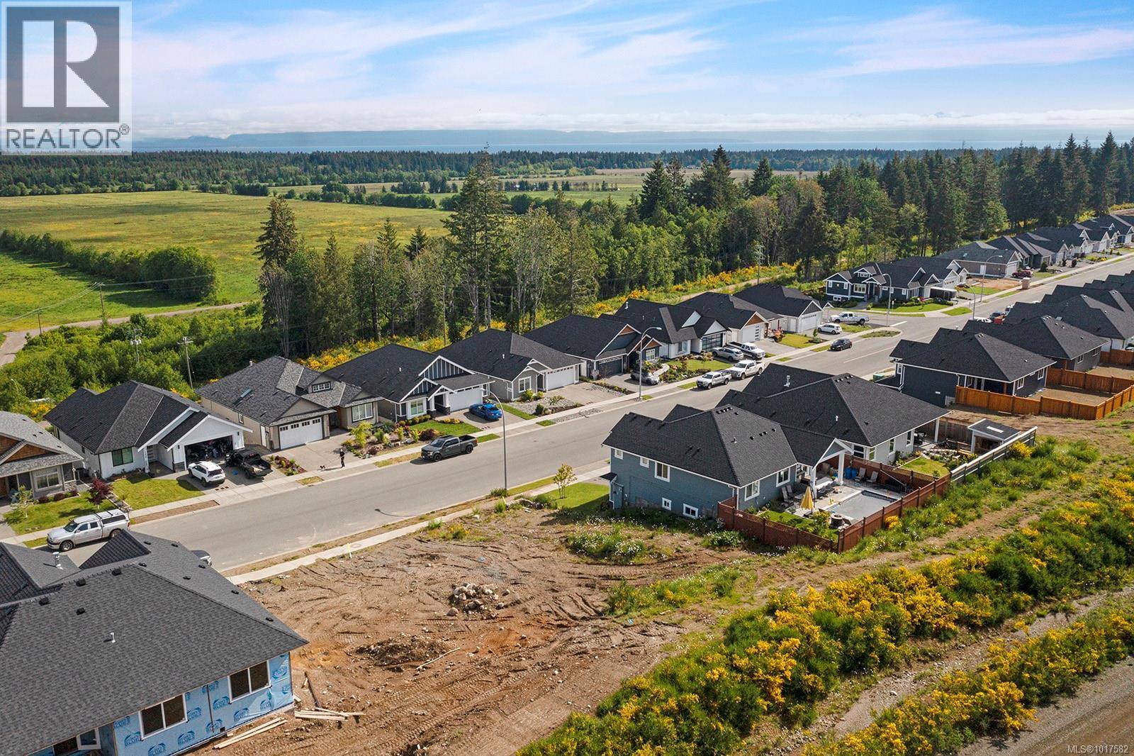 Courtenay, BC V9N0E2,1423 Crown Isle Blvd