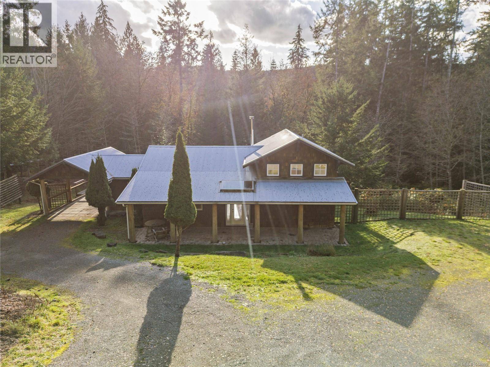 Salt Spring, BC V8K2K9,211 Long Harbour Rd