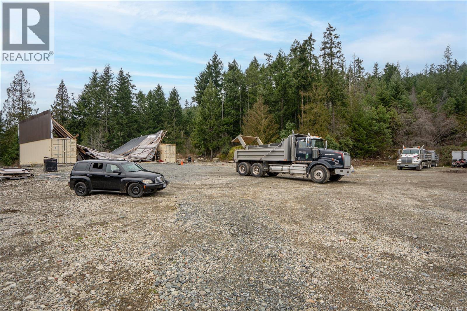 Shawnigan Lake, BC V0R2L0,687-689 Shawnigan Lake Rd