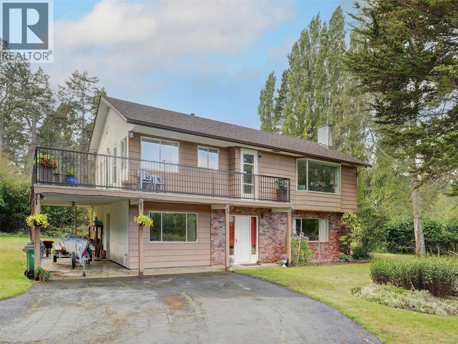 Saanich, BC V8N2V6,1575 Mileva Lane