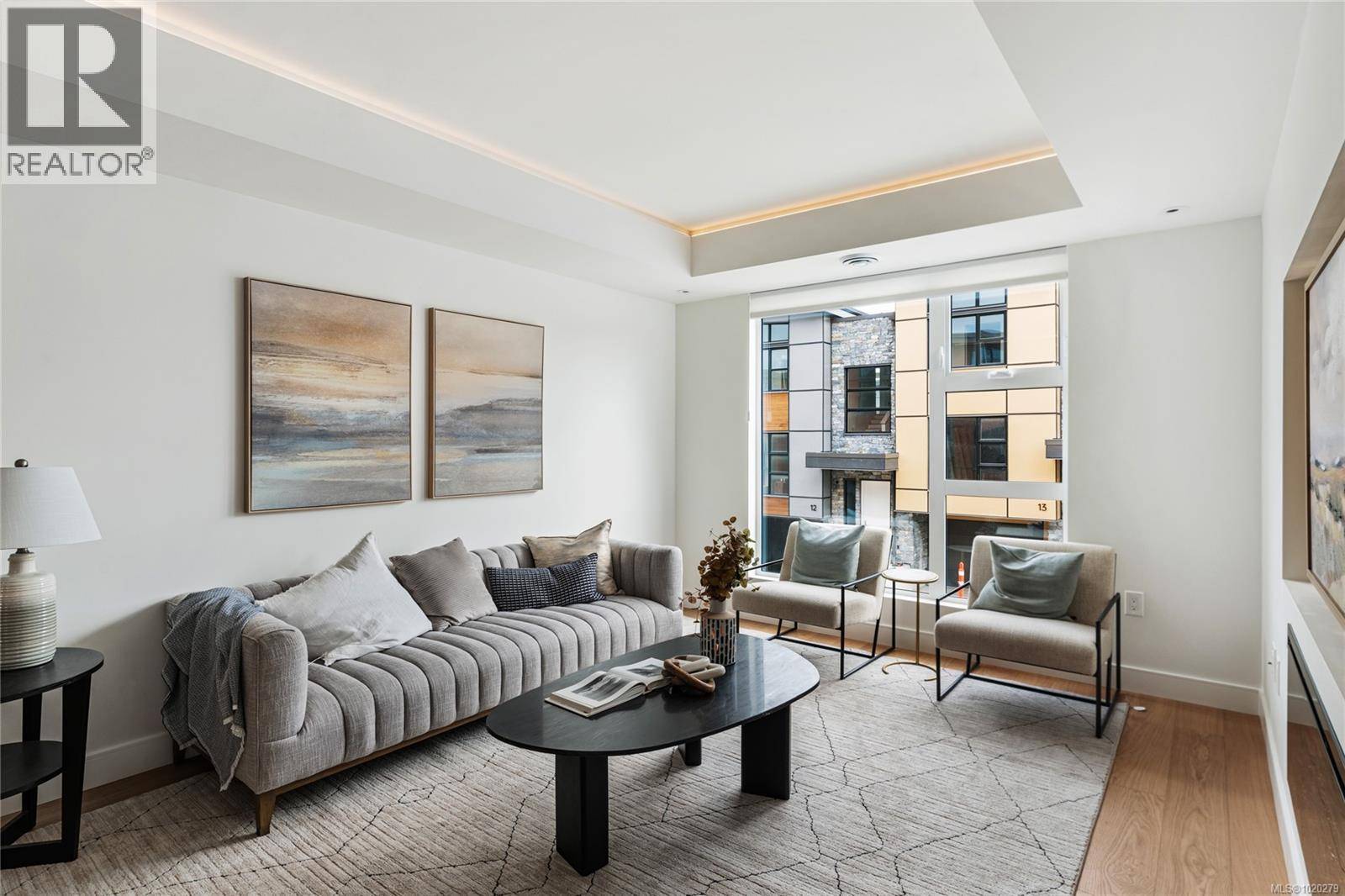 Saanich, BC V8X2N2,4253 Dieppe RD #13