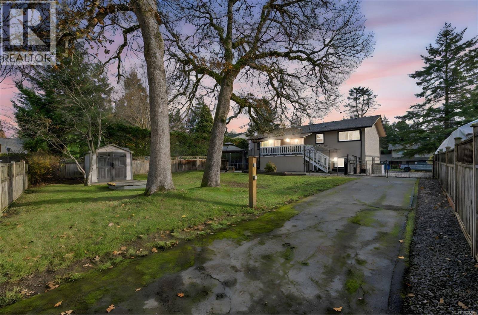 Duncan, BC V9L2J4,6287 Fairview Way