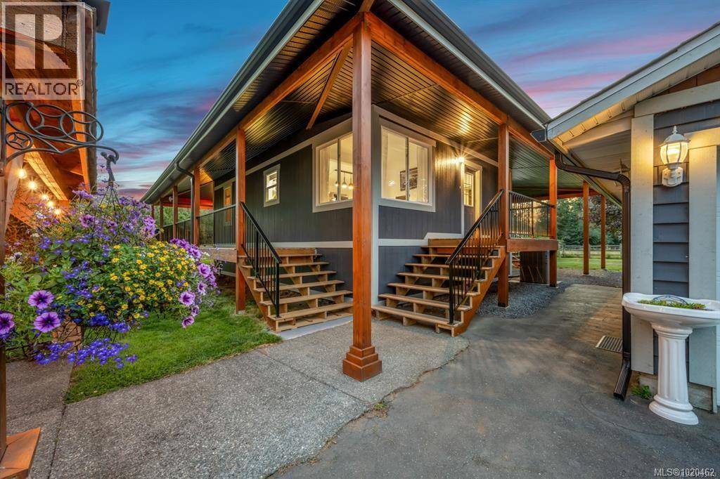 Courtenay, BC V9J1T7,6392 Island Hwy N