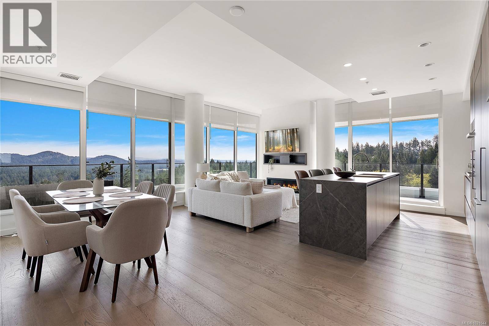 Langford, BC V9B6R6,2000 Hannington RD #1402