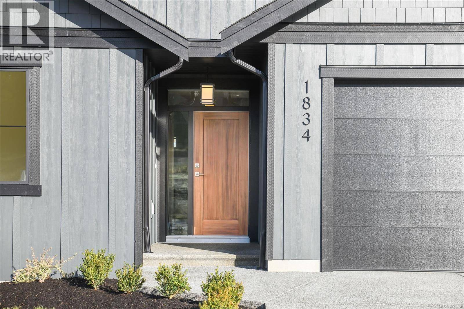 Courtenay, BC V9N9X5,1834 Crown Isle Blvd