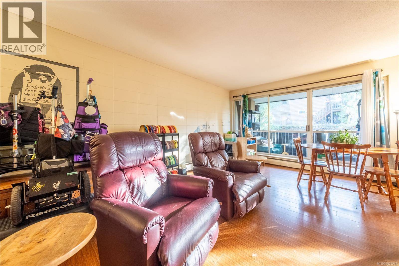 Nanaimo, BC V9R2A4,997 Bowen RD #4306