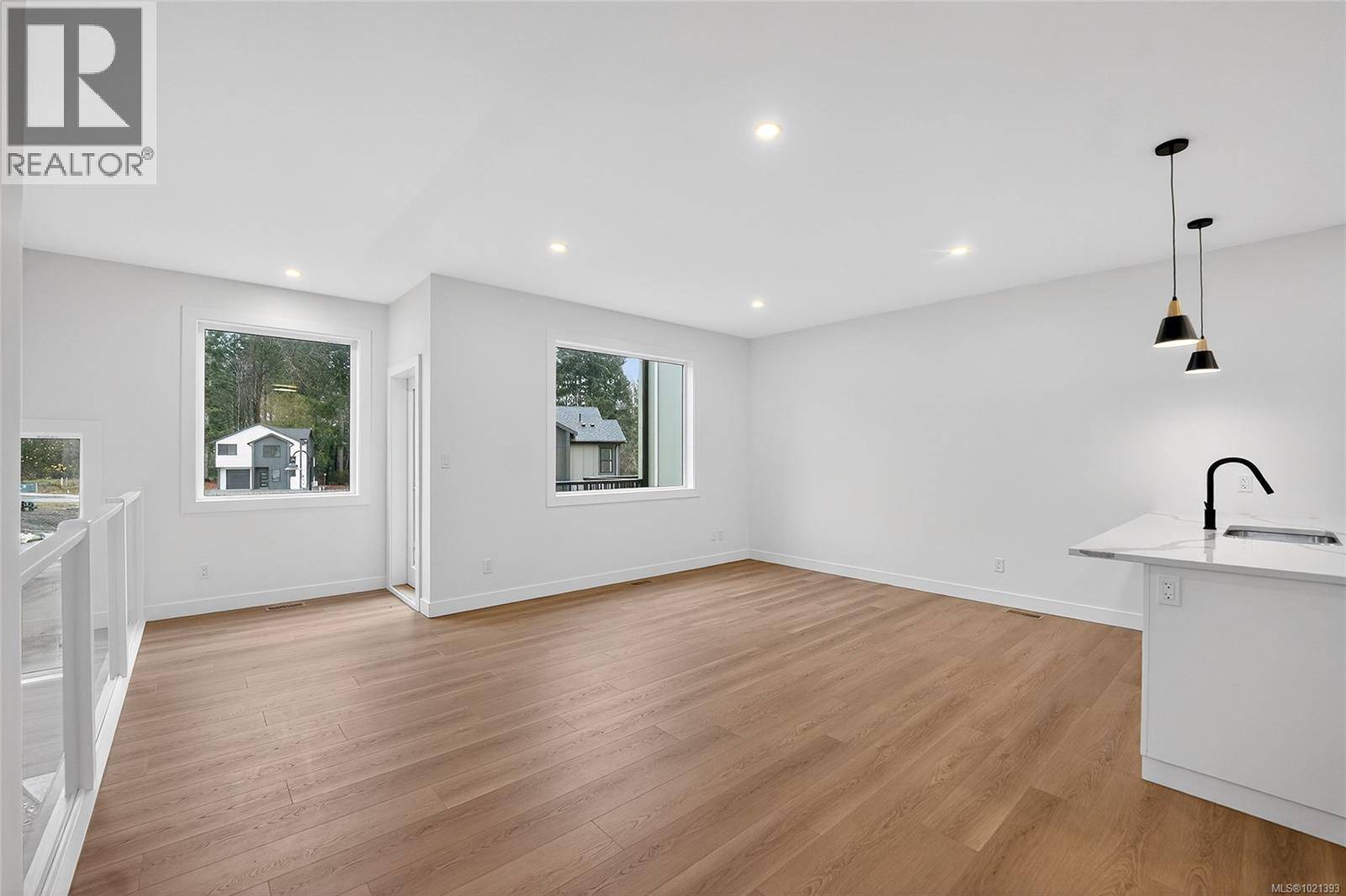 Lake Cowichan, BC V0R2G0,122 Plante CRES #A