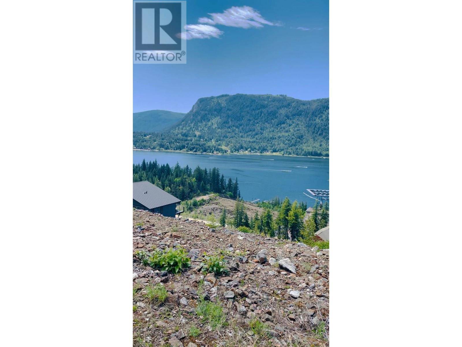 Sicamous, BC V0E2V1,246 Bayview Drive