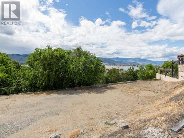 Osoyoos, BC V0H1V4,4110 36TH AVE #11