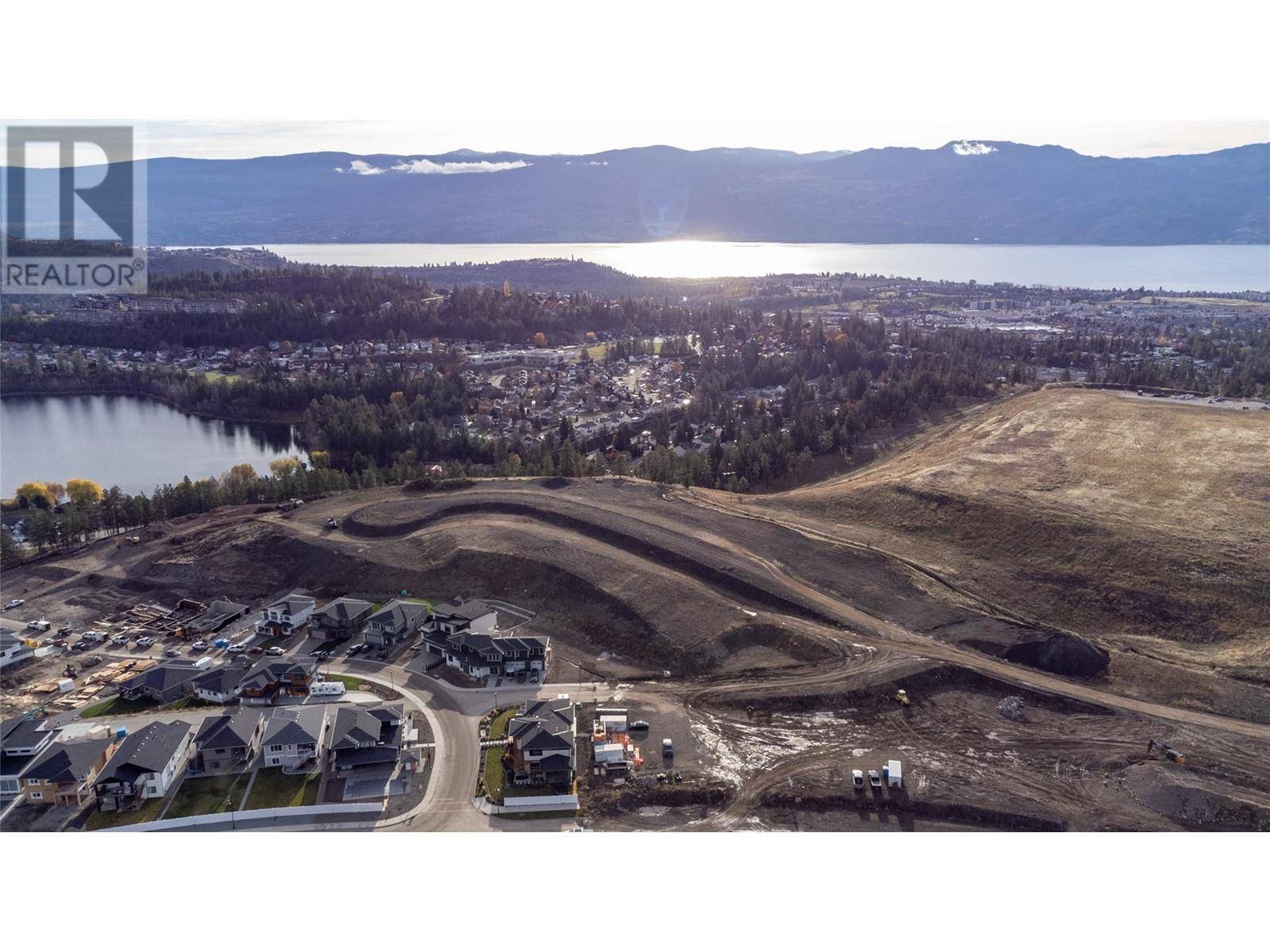 West Kelowna, BC V4T0E3,2703 Ridgemount Drive