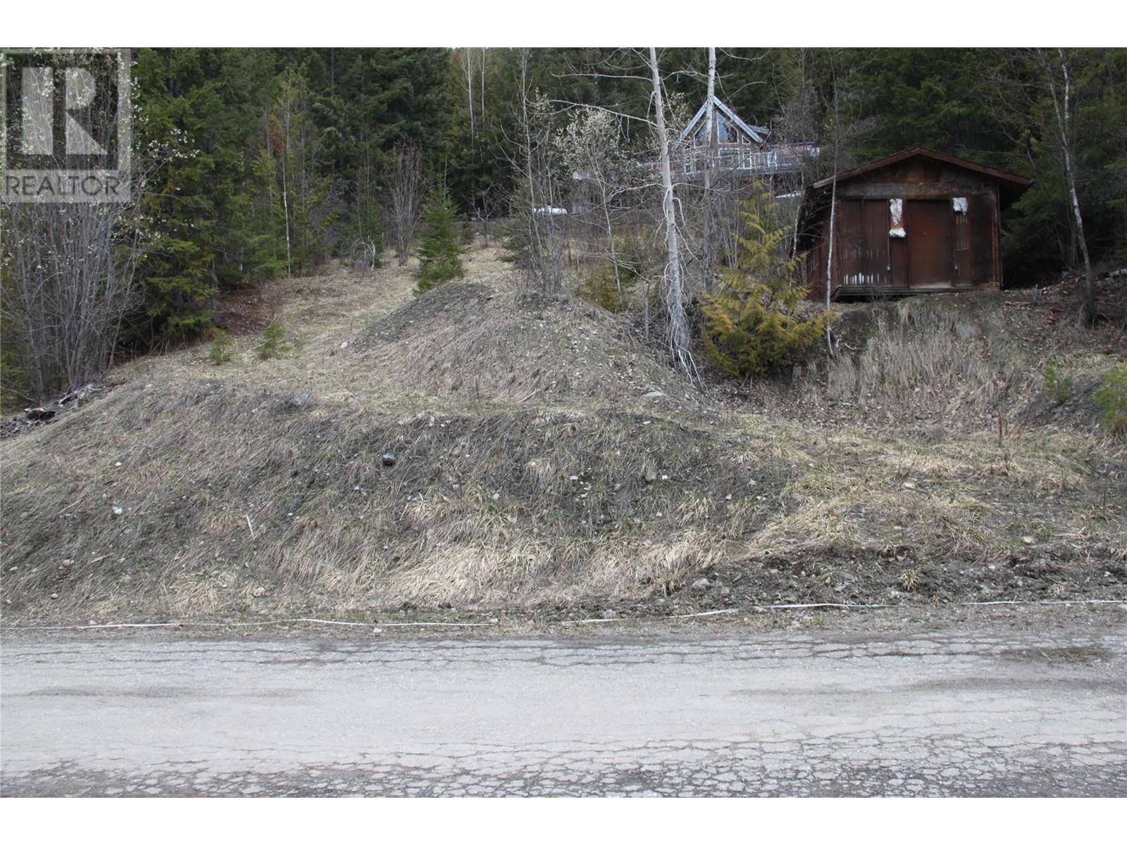 Anglemont, BC V0E1M8,Lot 397 Aspen Road