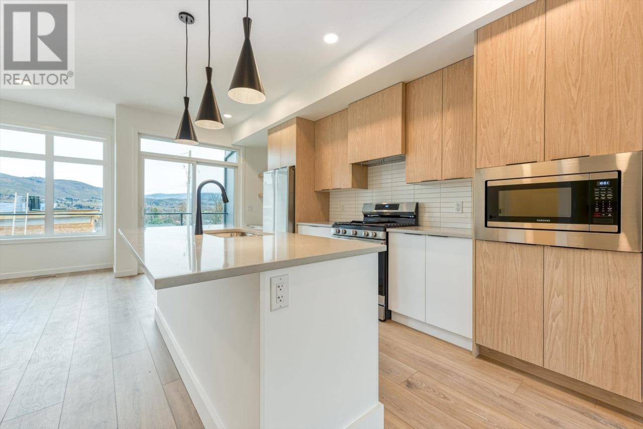 Vernon, BC V1H1G9,7599 Klinger RD #2