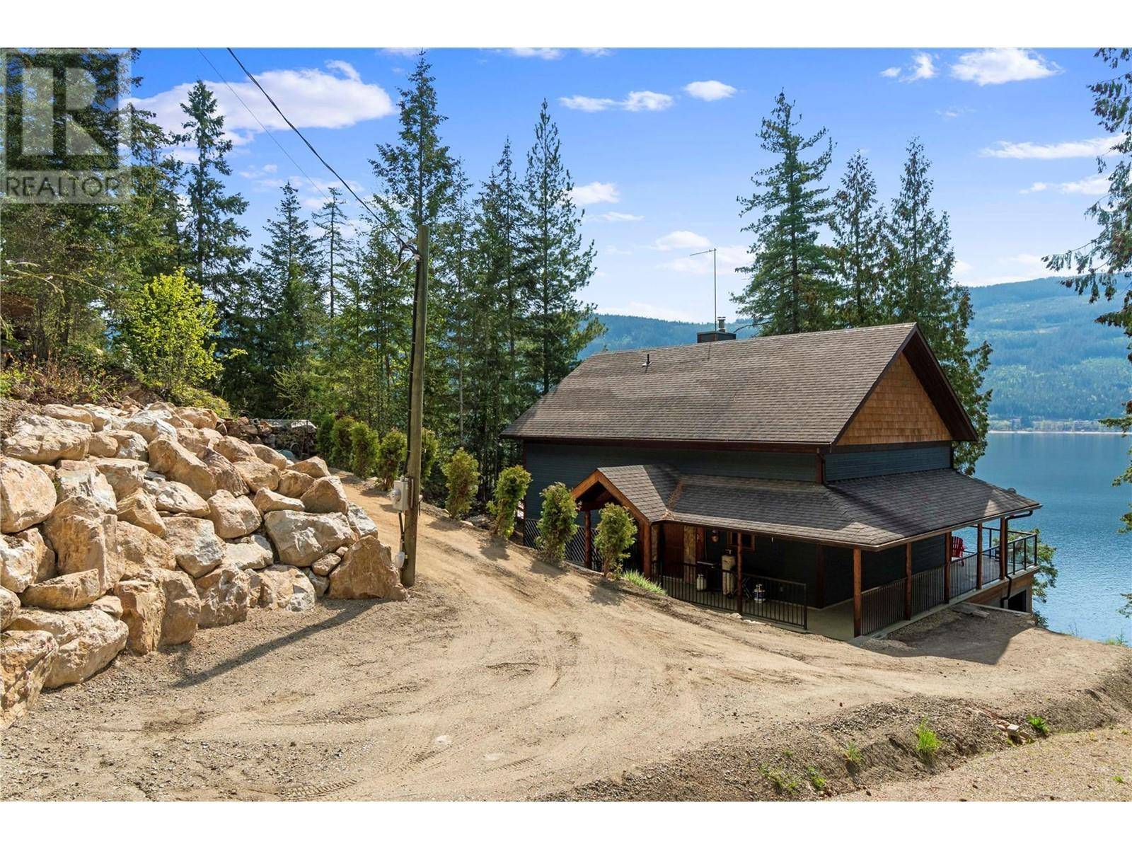 Tappen, BC V0E2X1,6432 Sunnybrae Canoe Point RD #6