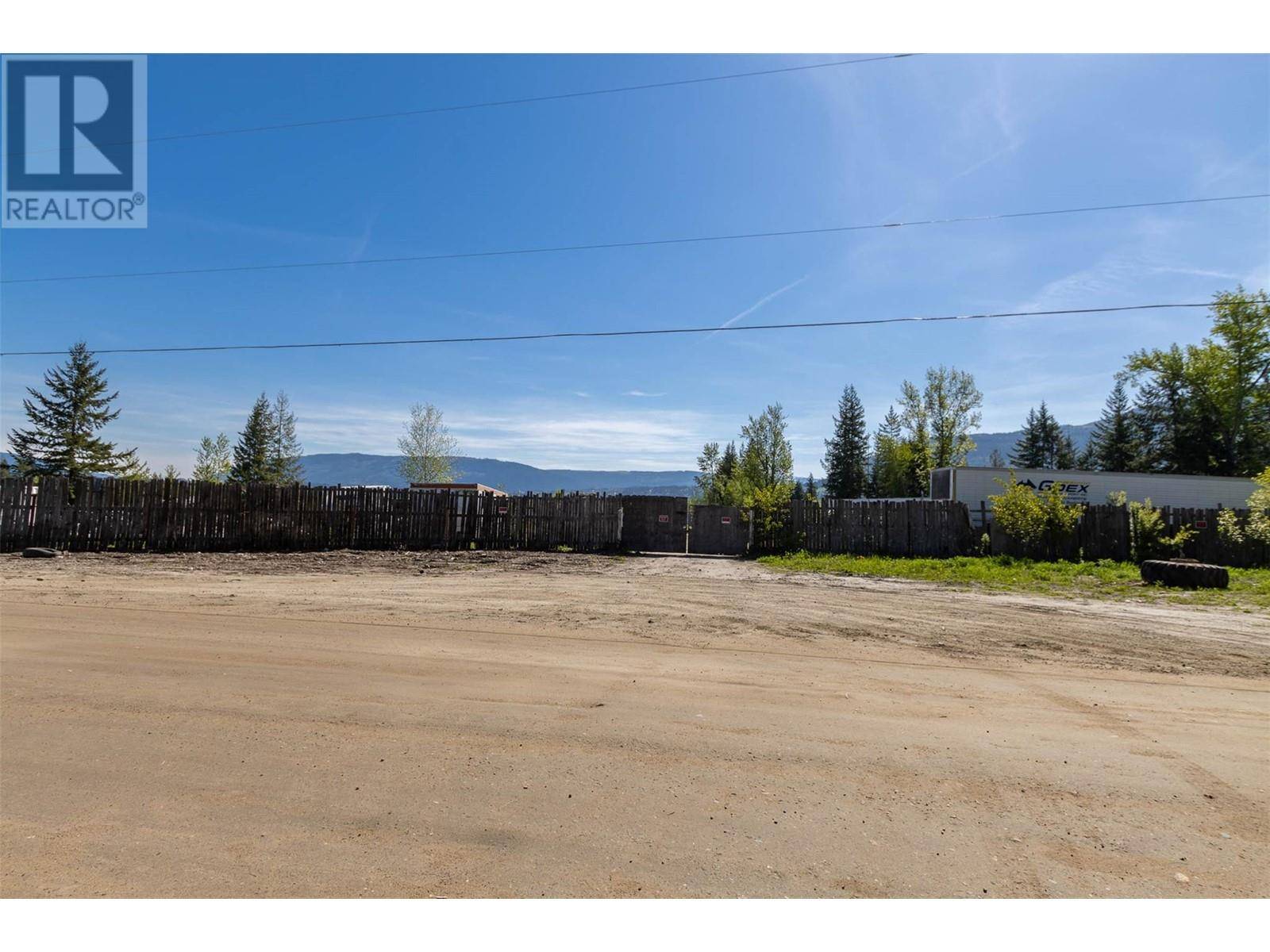 Salmon Arm, BC V1E2Y9,450 46th Street SW