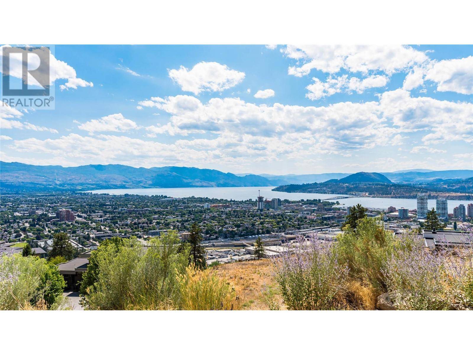 Kelowna, BC V1V2Y3,764 Rockcliffe Place