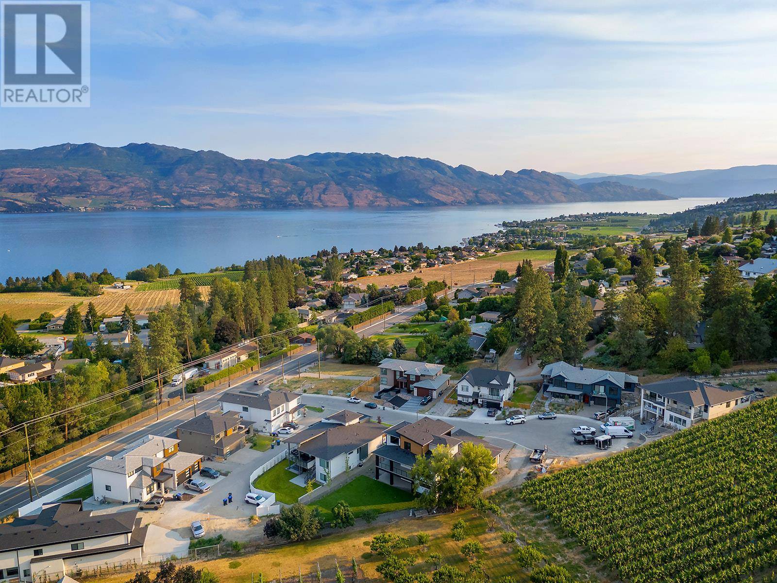 West Kelowna, BC V1Z0A6,1054 Oak Barrel Place