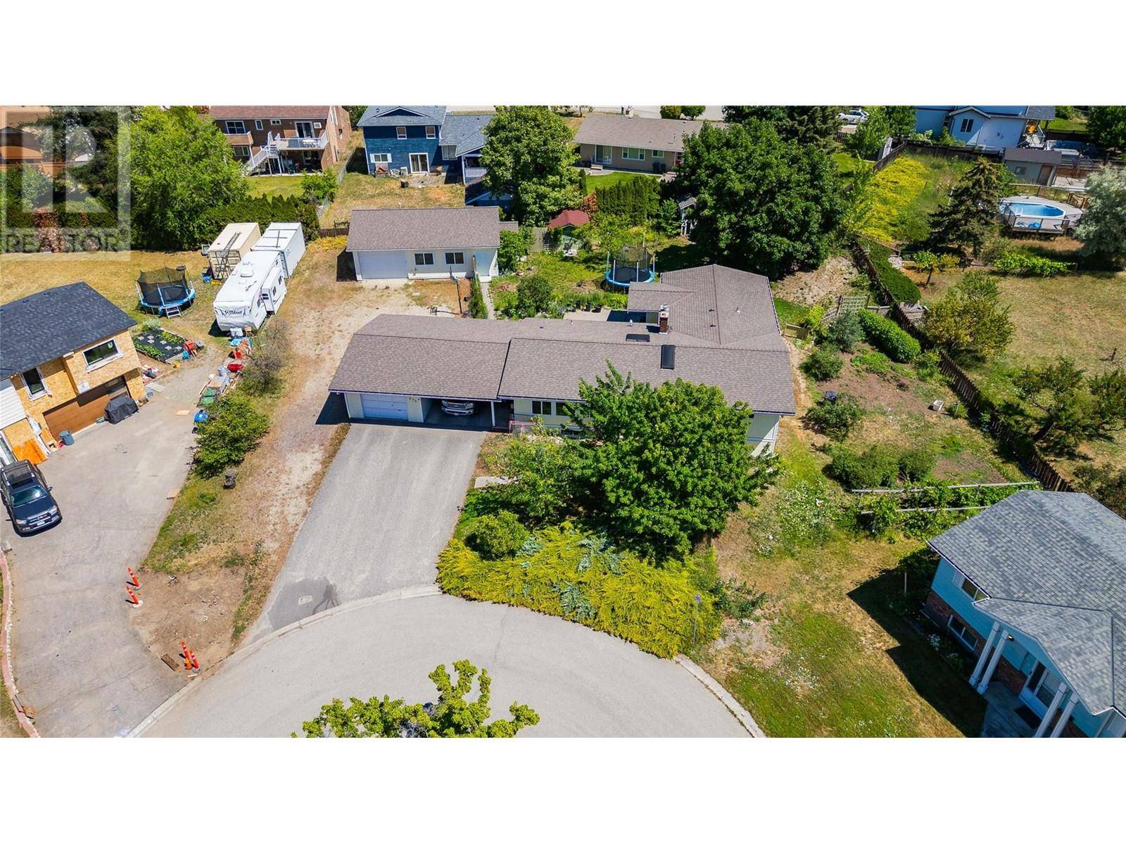 Kelowna, BC V1X5X2,675 Moraine Court