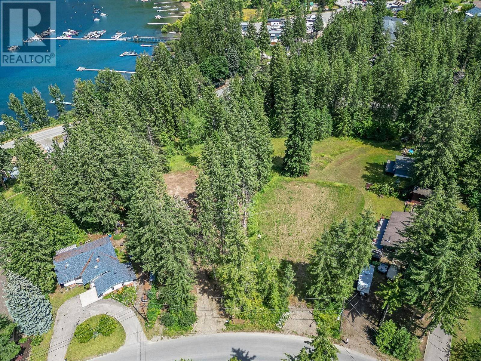 Blind Bay, BC V0E1H2,2630 Centennial Drive