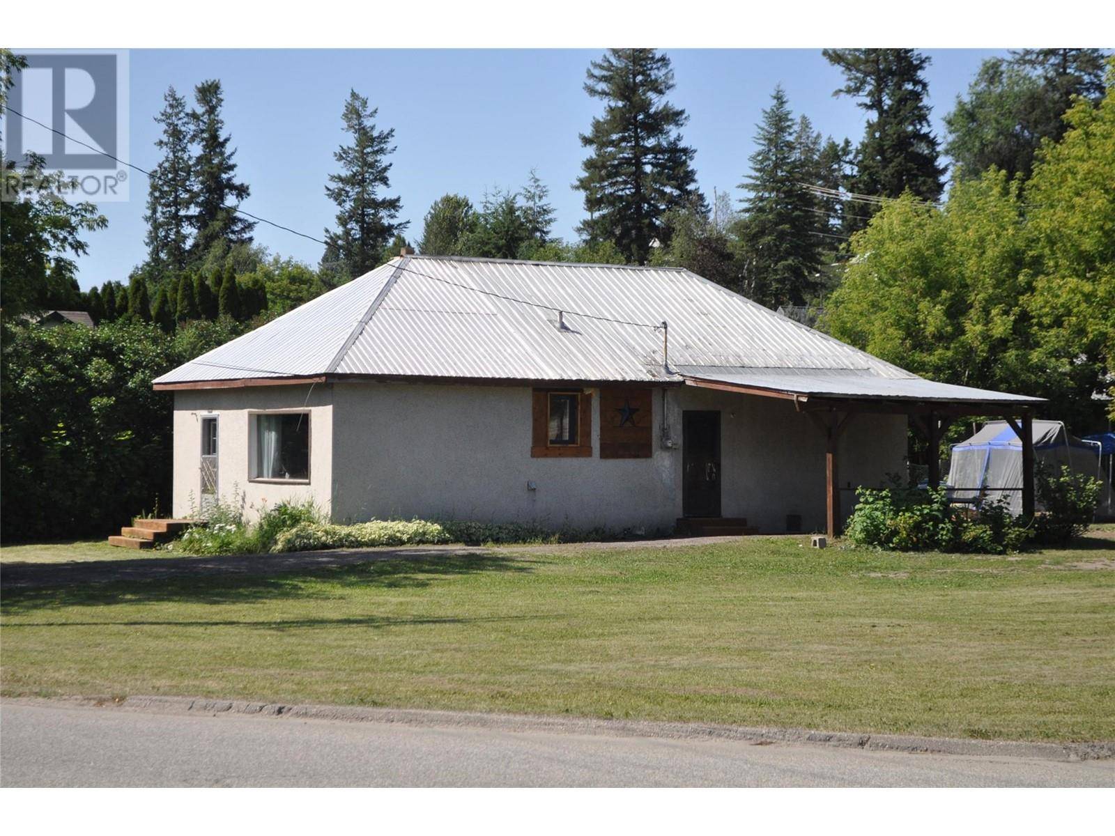 Lumby, BC V0E2G0,#2280 Shuswap Avenue Lot# B & 12