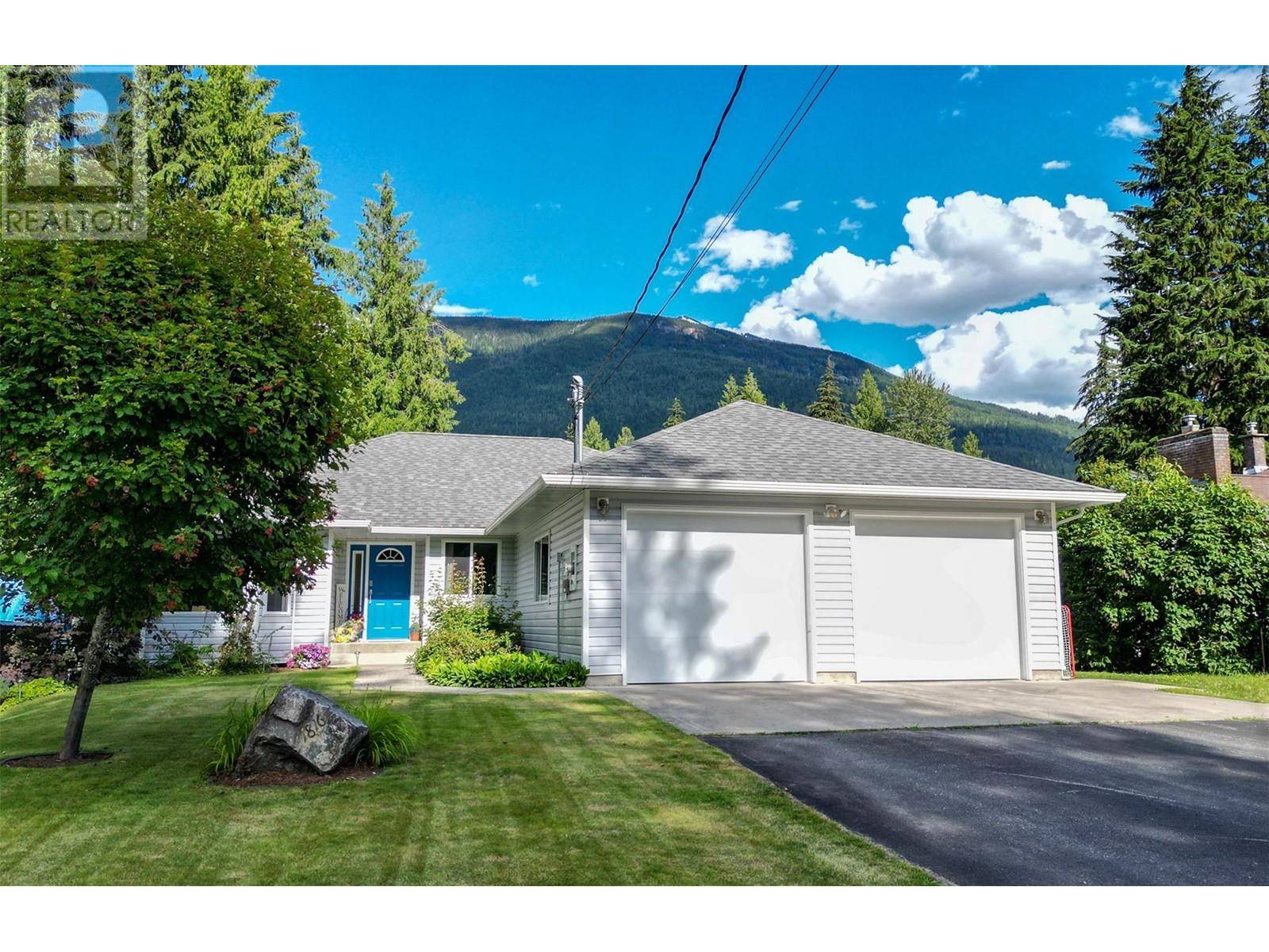 Revelstoke, BC V0E2S1,1816 Beruschi Road