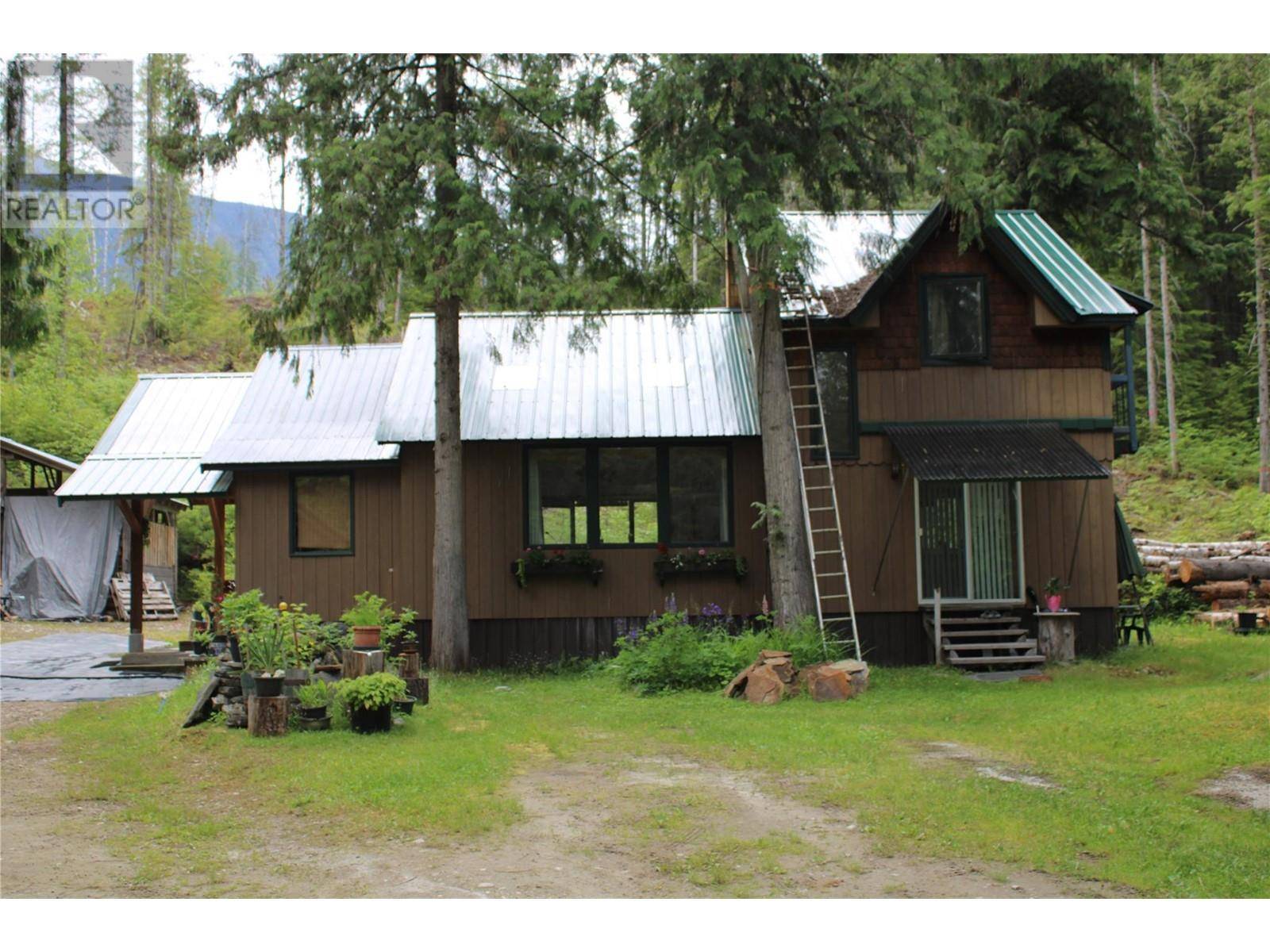 Seymour Arm, BC V0E2V2,1598 Quast Road