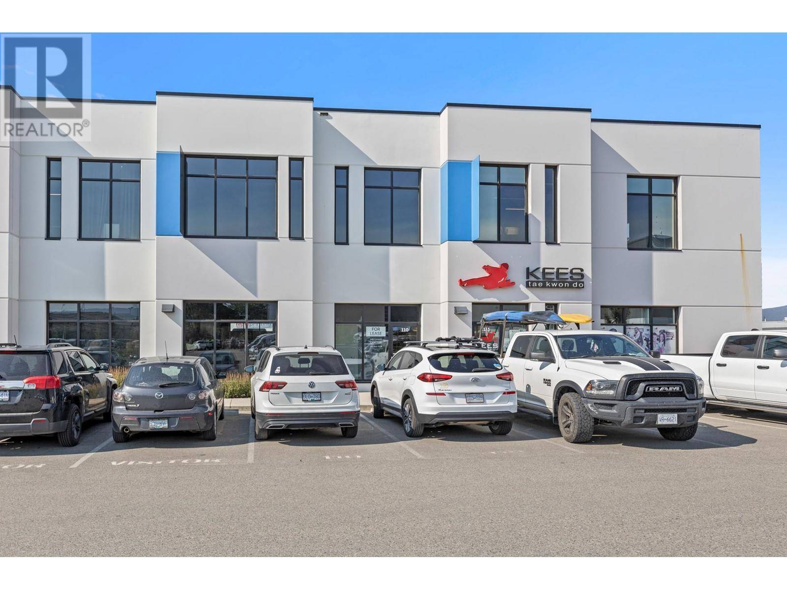 Kelowna, BC V1Y8M4,1645 Dilworth DR #110