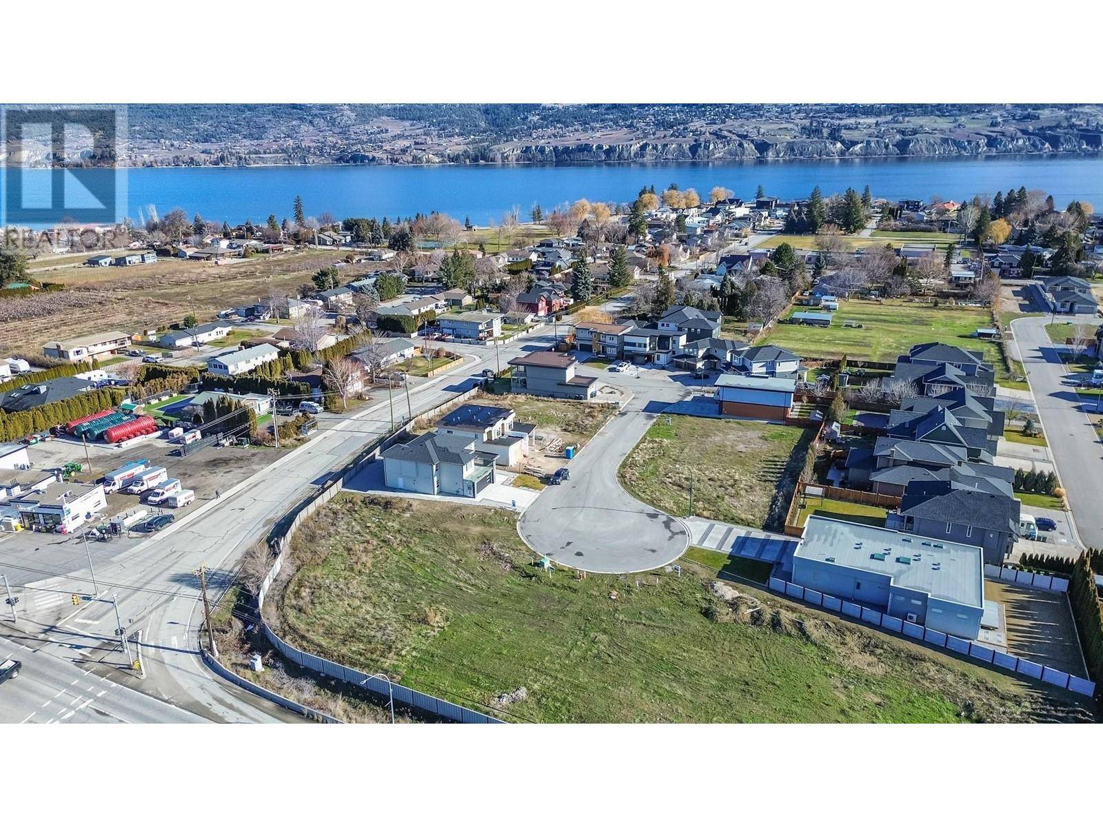 Summerland, BC V0H1Z9,1727 TREFFRY Place