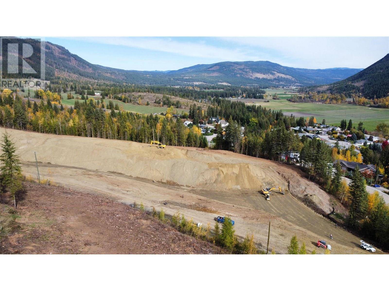 Lumby, BC V0E2G5,2680 CEDAR RIDGE ST #5