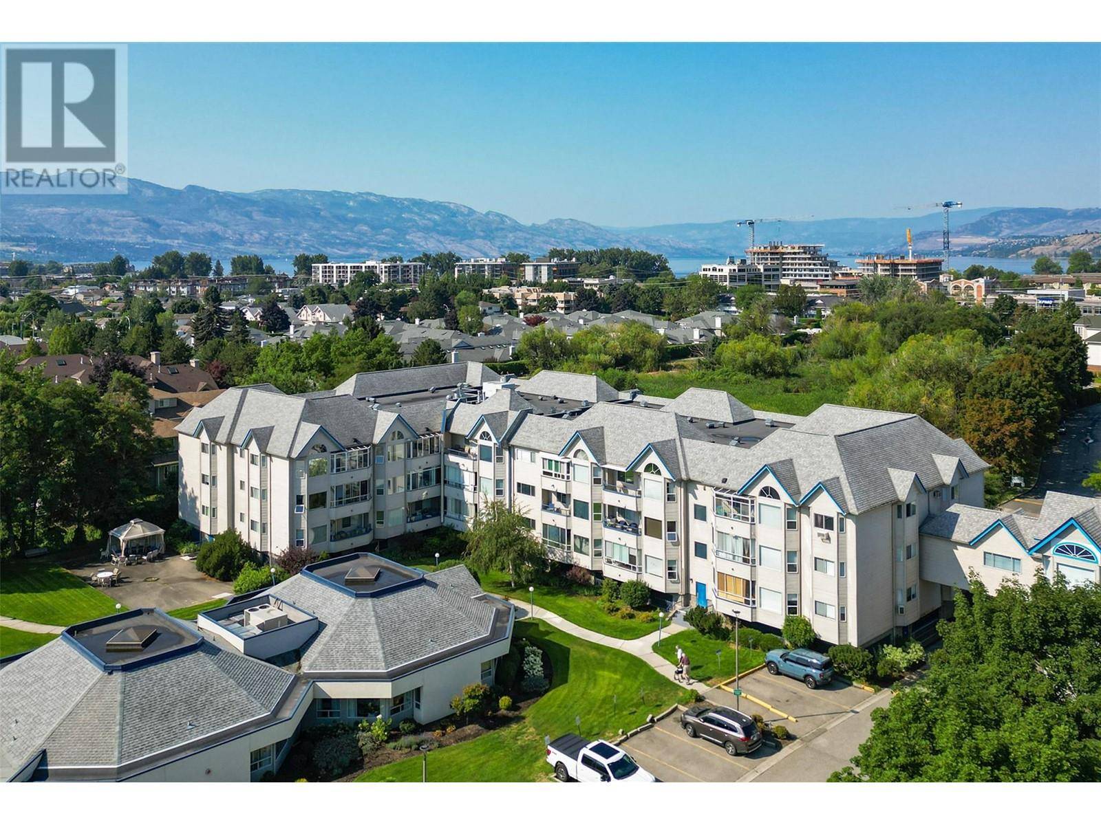 Kelowna, BC V1W3L6,3283 Casorso RD #308