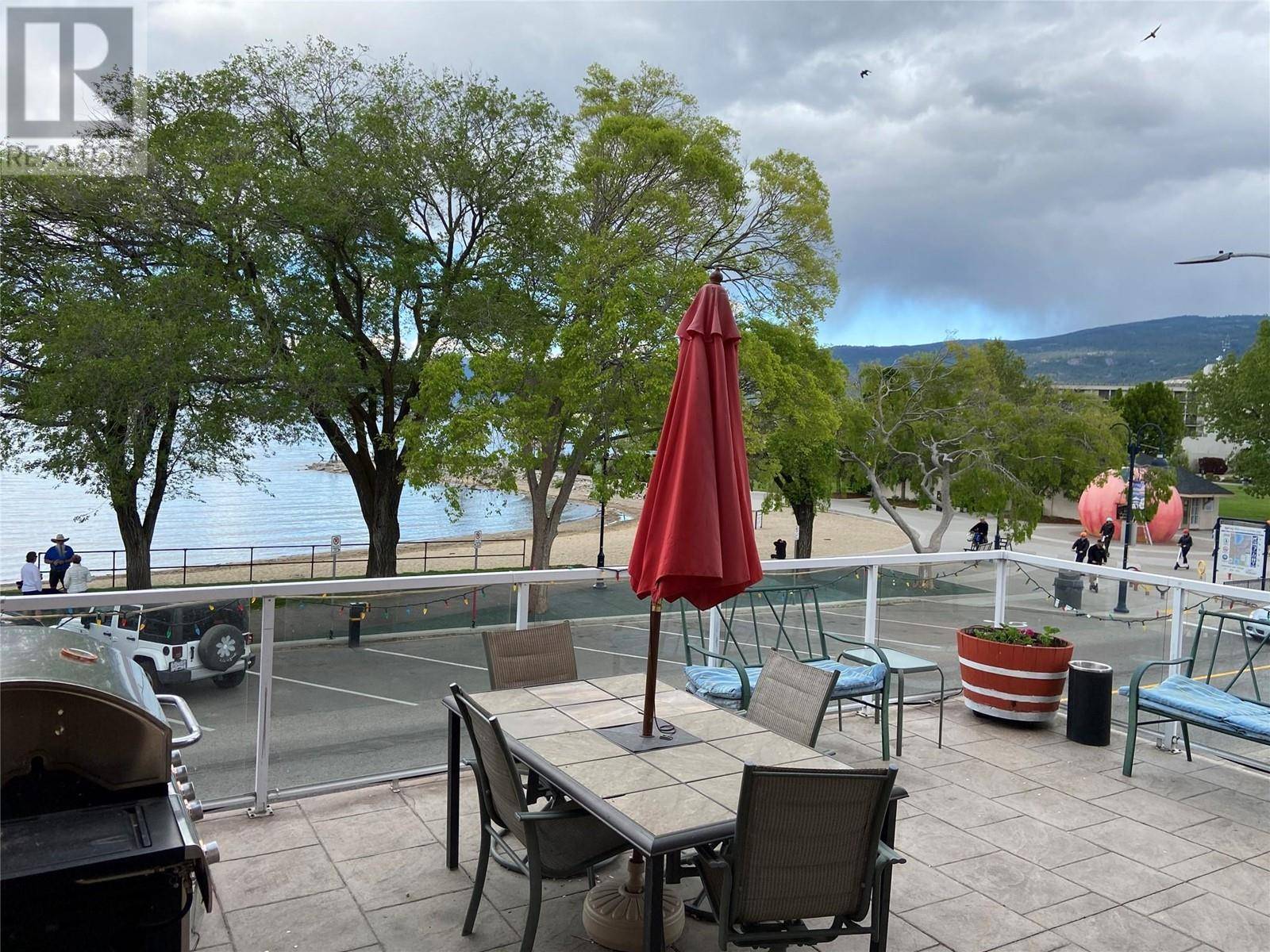 Penticton, BC V2A1B8,274 Lakeshore Drive W