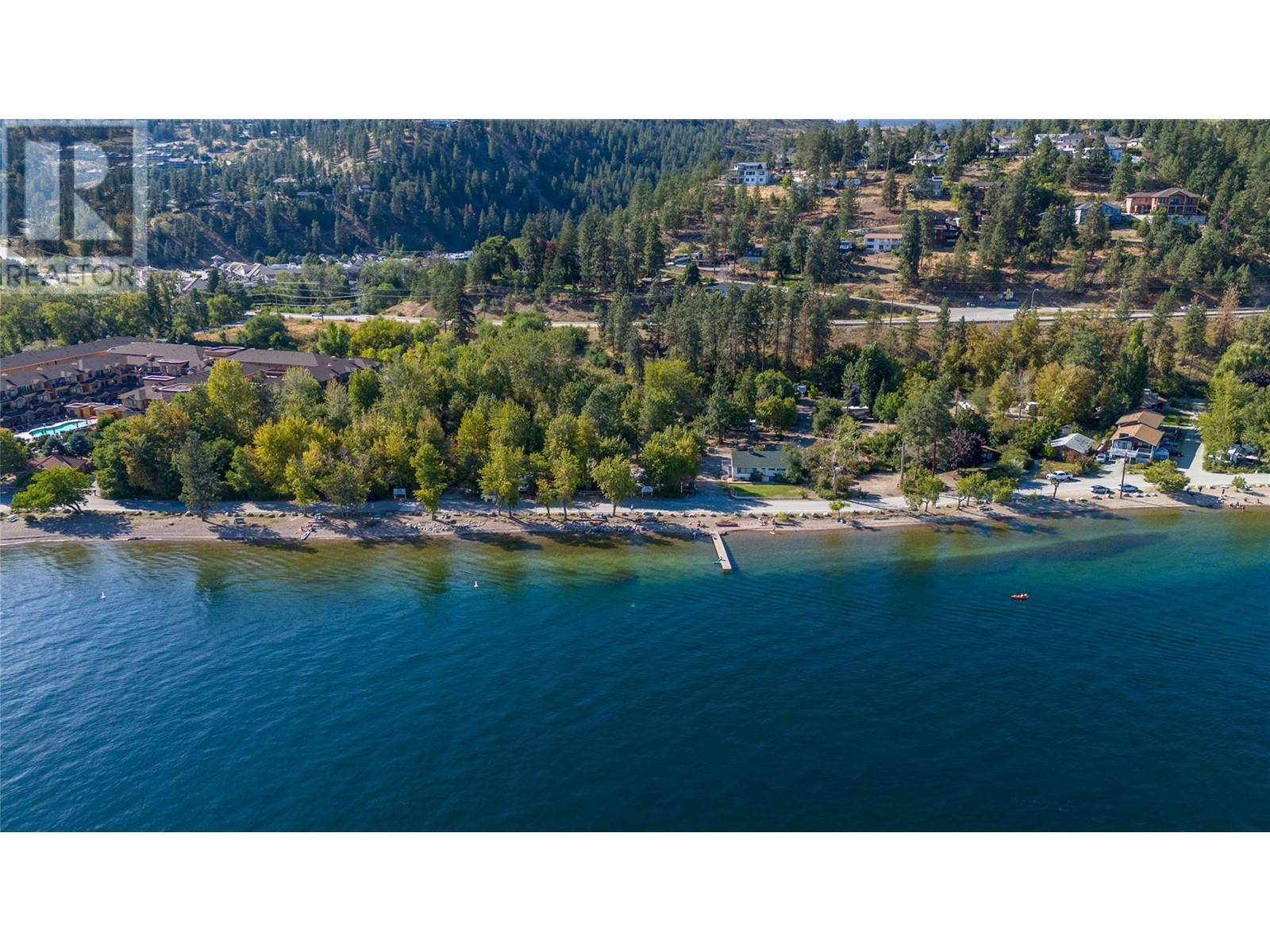 Peachland, BC V0H1X1,3960 Beach Avenue