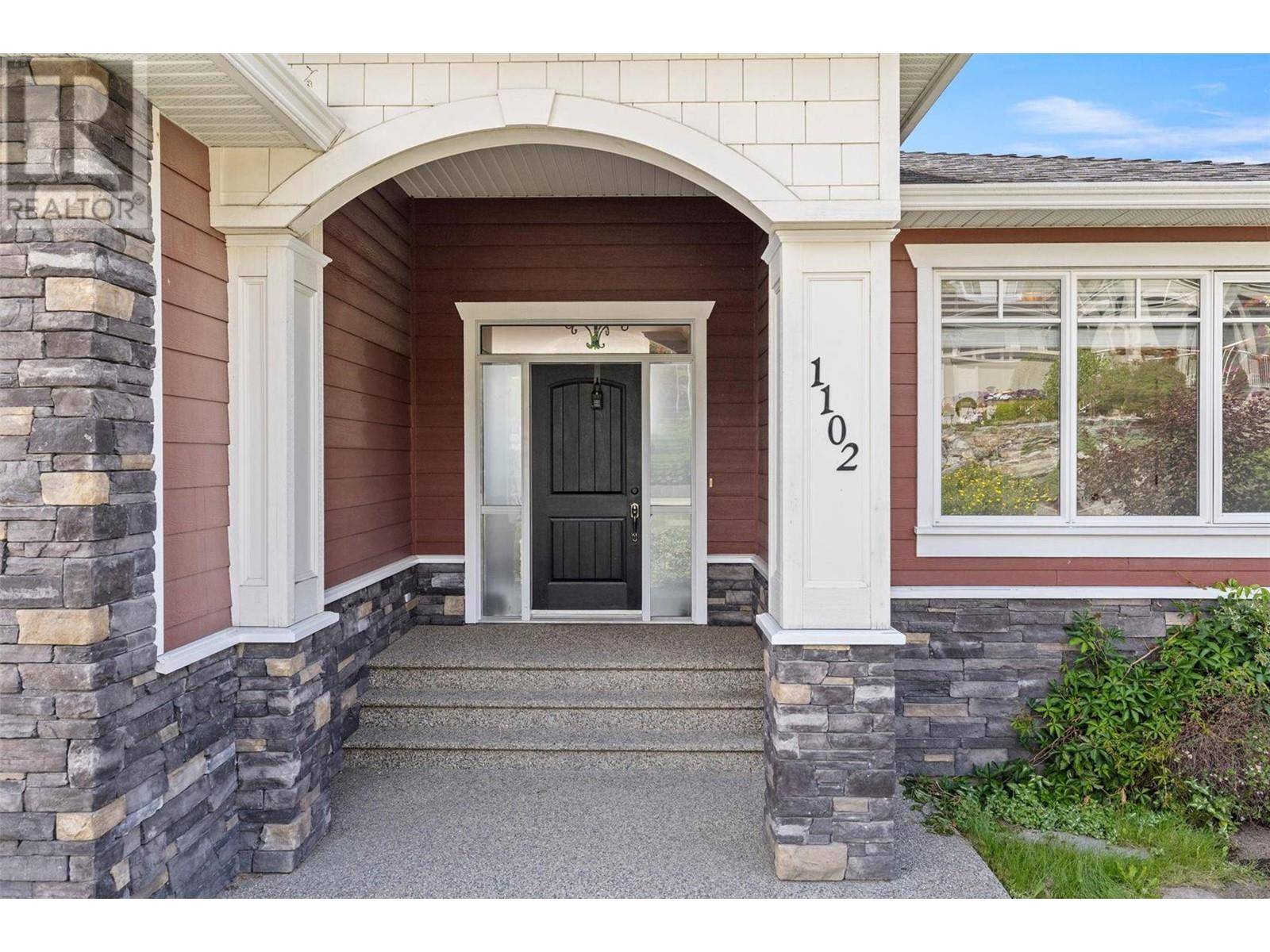 Kelowna, BC V1P1P2,1102 Hume Avenue